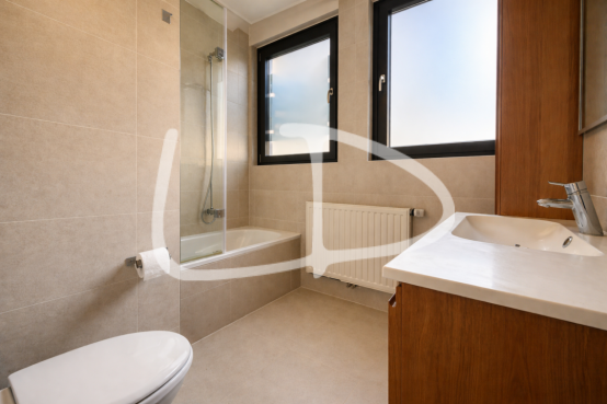 ChatGPT Image 30 déc. 2025, 15_07_46.png